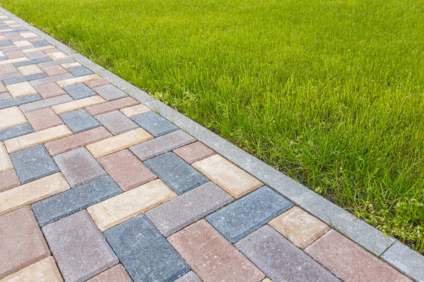 Best Professional Driveway Pavers  in Lyons, KS